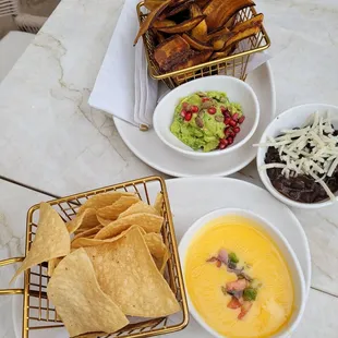 Small guac, small black beans, small queso. All vegan, all delicious.