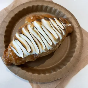 S&apos;mores croissant