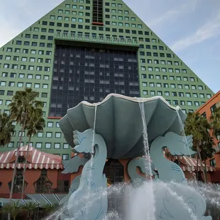 Dolphin resort fountain outside