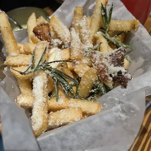 Garlic Parmesan fries