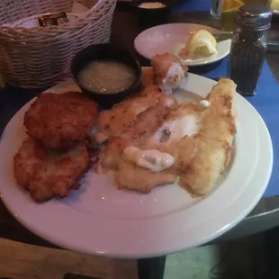 Its Friday night in wisconsin and most folks are eating a fish fry dinner. This is mine tonight. Per and cod.