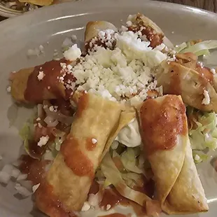 Chicken taquitos (appetizer)