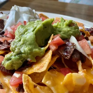 Super Nachos with carne asada