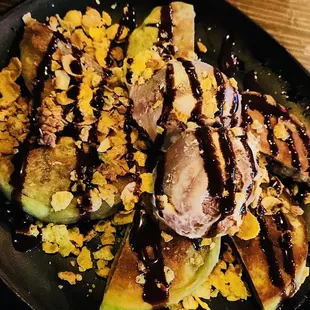 Ice cream Hotteok (Korean pancakes filled with honey &amp; cinnamon w/ cereal sprinkled on top for a nice crunch)--delish!