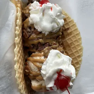 Taco sundae = awesome. Friendly staff too.