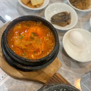 Mixed Soft Tofu Soup Dinner