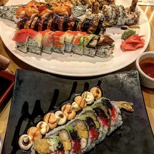 Wow, sexy, dragon, lobster tempura, n many more rolls!