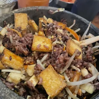 391391. Hot Stone Pan Fried Tofu