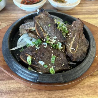 Galbi Jjim ()