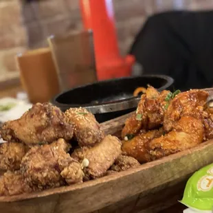 poultry, chicken wings and fried chicken, chicken wings, fried chicken wings, food, bbq wings, fried chicken, chicken, bbq chicken