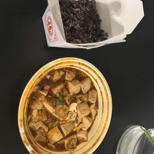 People rice and Mapo tofu
