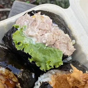 Tuna Mayo no corn musubi