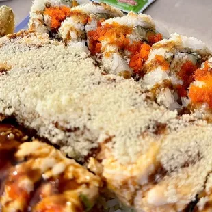 Jessica Alba Roll, Golden Tiger Roll, Spider Roll