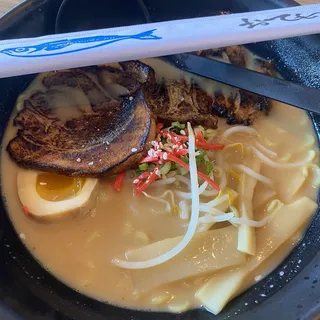 P2. Miso Tonkotsu