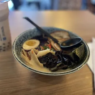 Black garlic ramen