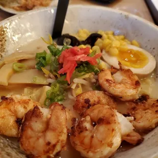 Shrimp ramen