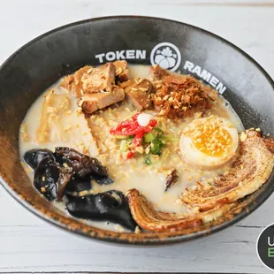 ramen and noodles, ramen, noodle soup, noodle dish, food, noodles
