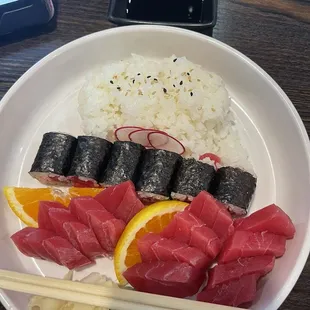 Tuna Don with tuna roll