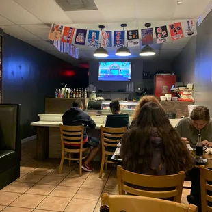 sushi and sashimi, interior