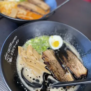 Mayu black garlic oil