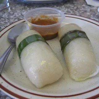 04. Lemper Ayam (2pcs)