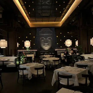 Main dining room, vibes