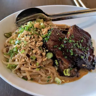 Short Rib Padthai