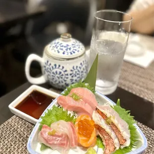 sushi, sushi and sashimi, sashimi, food