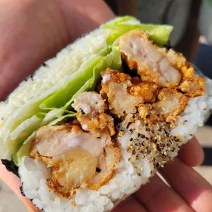 kaarage onigiri