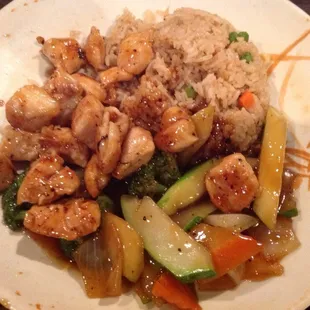 Hibachi chicken, lunch menu $6.95, onion soup and salad with ginger dressing