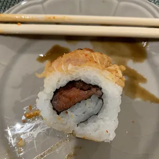 Spicy Tuna Roll*