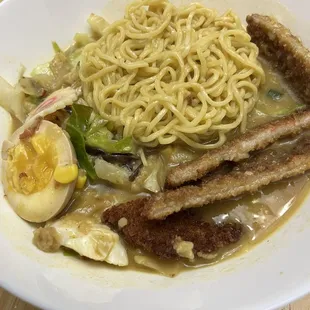 Curry ramen with pork cutlet