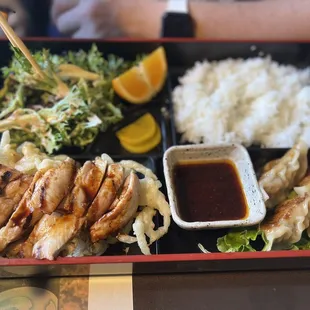 Bento box chicken