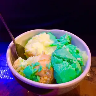 Sherbet and ice cream scoop your own bar - a hit with us.