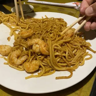 Shrimp lo mein