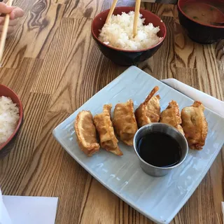 Gyoza