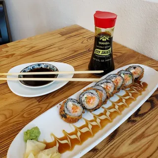 Wasabi Crusted Salmon Roll