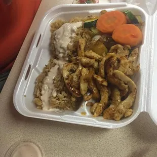 Juicy hibachi chicken with fried rice, vegetables, and house white sauce. A+++