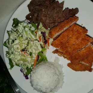 beef,sesame chicken  combo