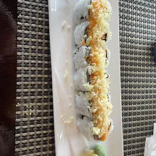 Spicy yellowtail roll