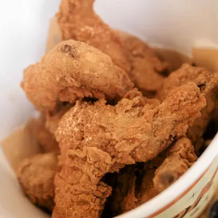 chicken wings, chicken wings and fried chicken, bbq chicken, fried chicken, chicken, fried chicken wings, poultry, bbq wings, food