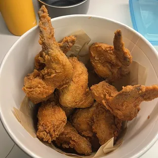 12pc Mix Bucket - drums, thighs, wings