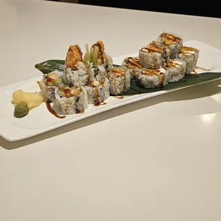 8 Piece Sweet Potato Roll