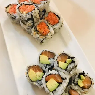 8 Piece Salmon Avocado Roll