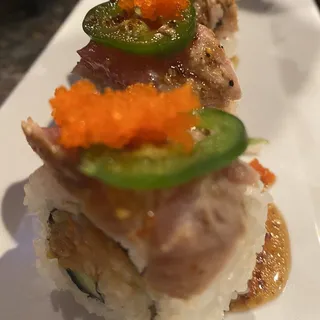 C6 Rain Tuna Roll *