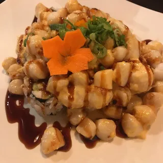 C20 Spicy Baked Salmon Roll *