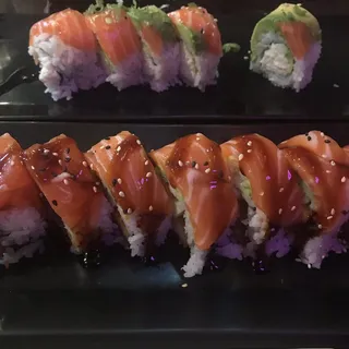 Salmon Sushi *
