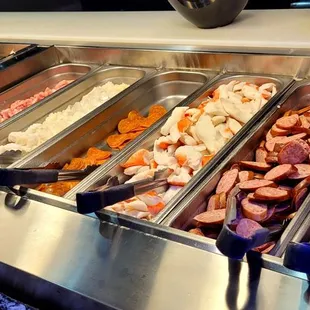 sushi and sashimi, interior