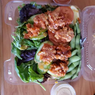 Spicy tuna salad, to go