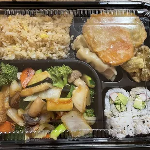 Vegetable teriyaki bento box. Great portions. Fantastic tasting.